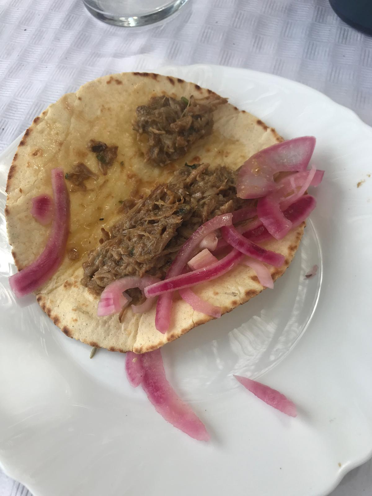 Taco de cochinita pibil Taco de cochinita pibil